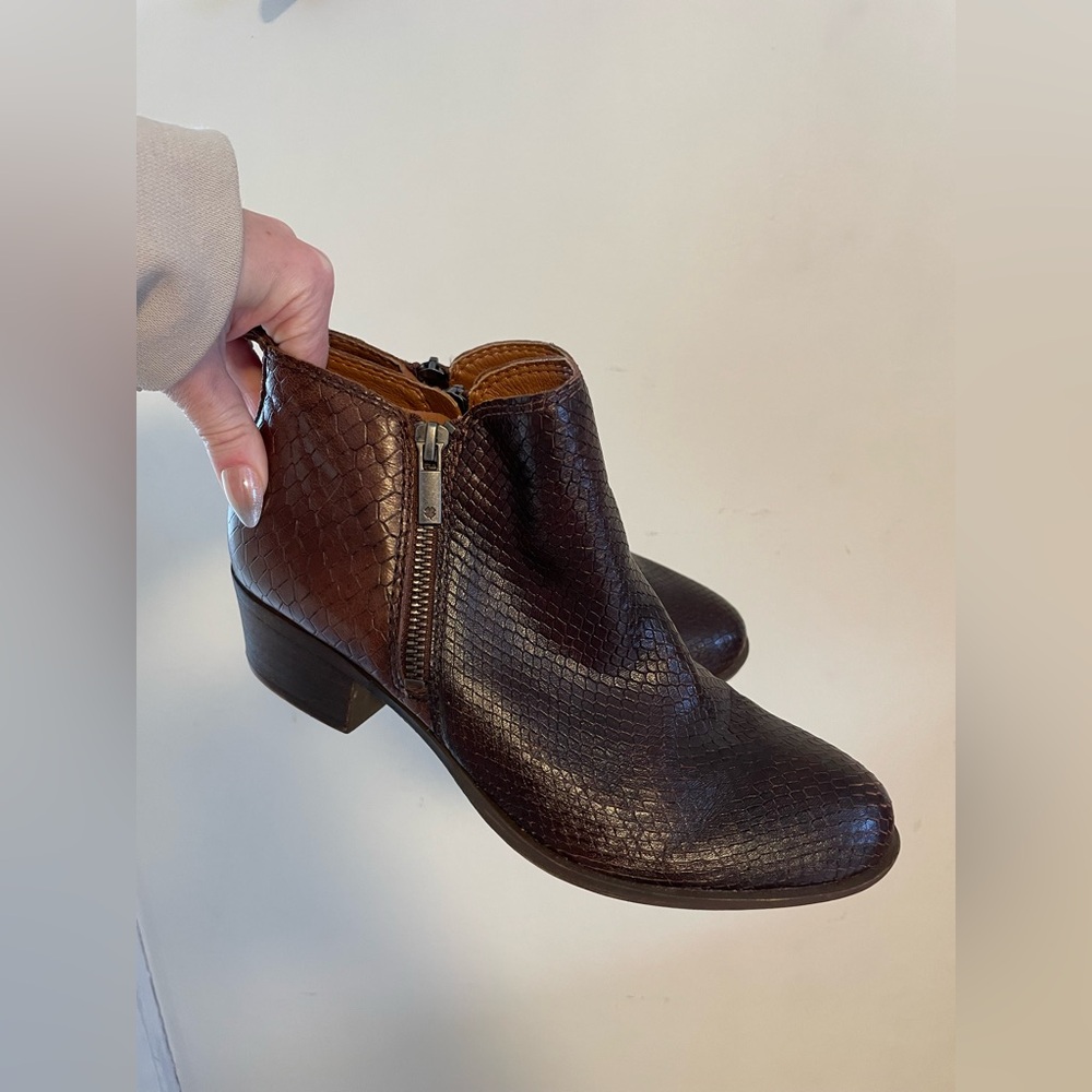 Lucky Brand Brown Textured Ankle Boots